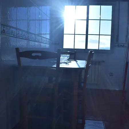 فندق O Noso Bar 2*